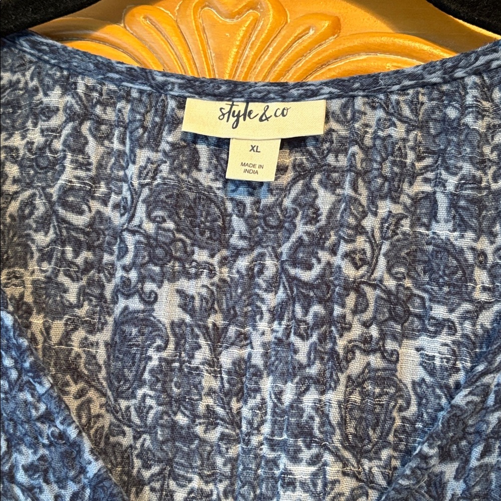 🌟HP🌟Style & Co. Gauze Flutter Sleeve Top - Picture 4 of 8